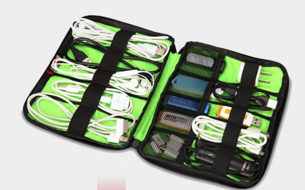 《欢乐颂》安迪刘涛的收纳术，最全面的旅行箱收纳指南