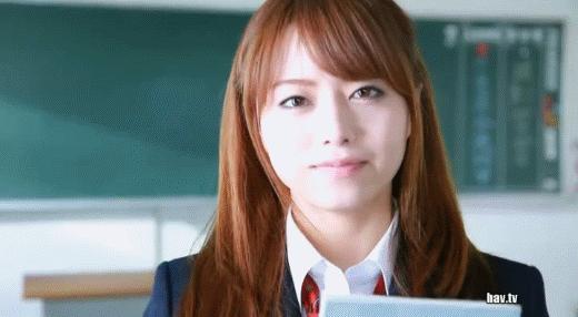 十条笑话:办公室的女人打赌:用同一套问题,打电话问她们的男人