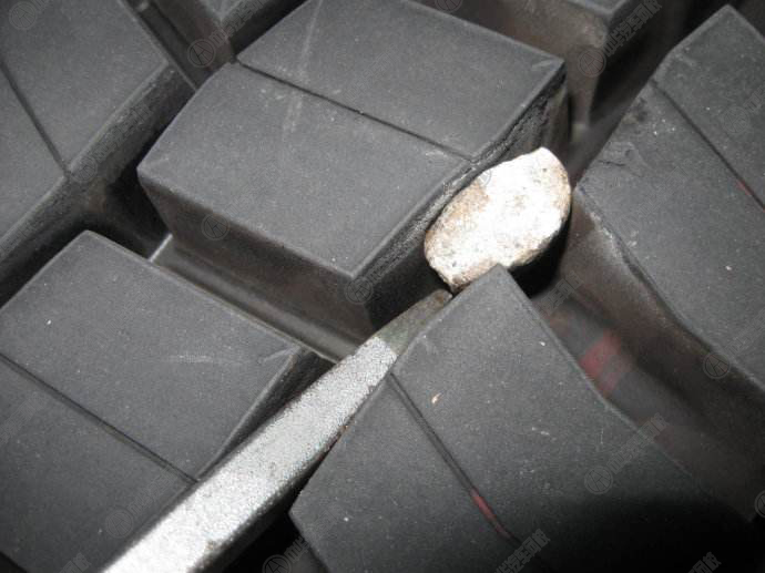 车辆异响难倒老师傅,老司机教你消除汽车顿挫的方法