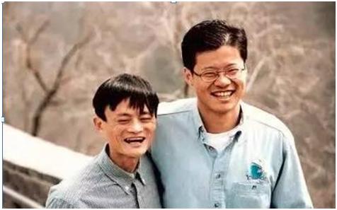 雅虎倒下的原因 (雅虎衰败的原因)