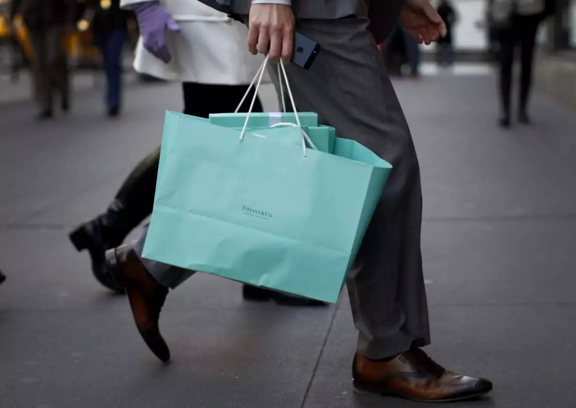 gucci中国限量版,gucci中国官网会打折吗