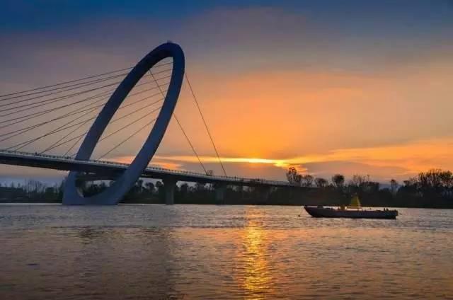 泥马巷,摸乳巷,校门口……都是些神马路!