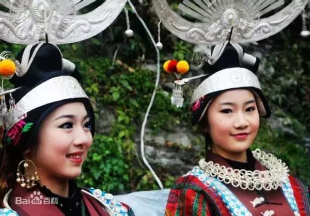 少数民族服饰苗族服饰,少数民族服饰苗族画