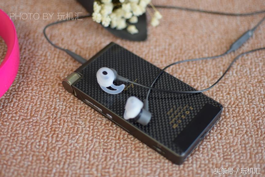 bose降噪耳机大鲨鱼佩戴舒适吗,佩戴最舒服的蓝牙耳机bose