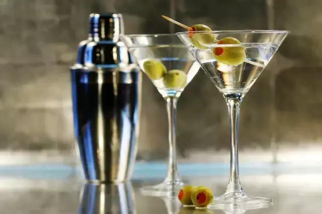 苏州欧力菲法式露天酒吧,苏州必去4个酒吧