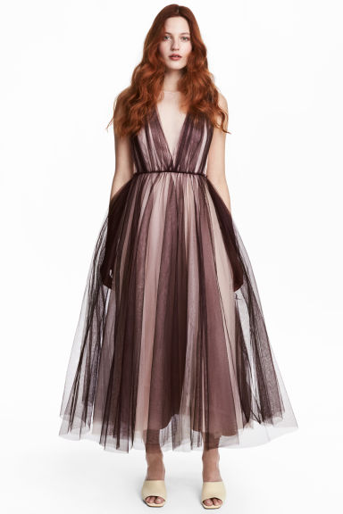 别再买明星同款了,穿上这些裙子比明星还美