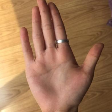 双手断掌比例是多少,女人双手断掌的寓意