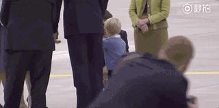 英国小王子被妈训,英国小王子被霸凌