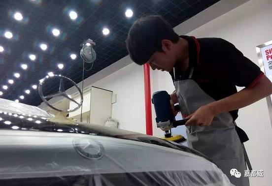 汽车镀晶的步骤和注意事项,汽车的镀晶的最新方法