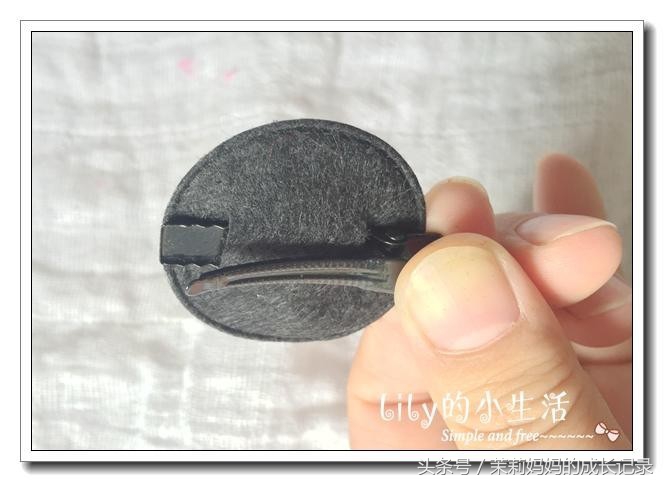 扭扭棒做小皇冠,如何用扭扭棒做一个小的皇冠