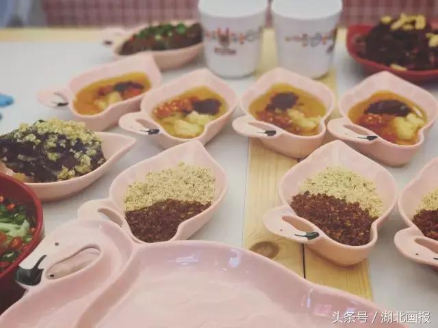 老武汉人的最爱，粉丝不远千里开车来吃，连开三家店