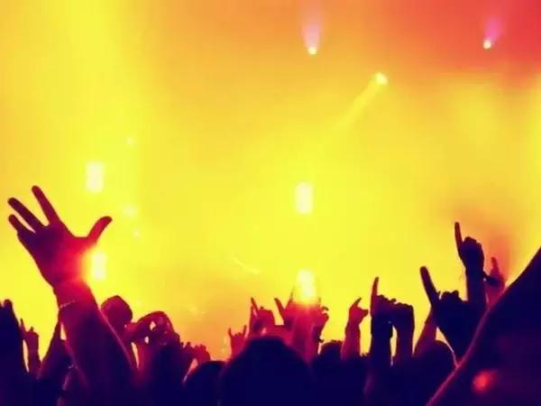 揭秘大v的收入,网红大v真实事件