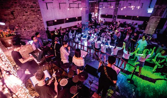 老街边特色烧烤,万松园最好吃的烧烤