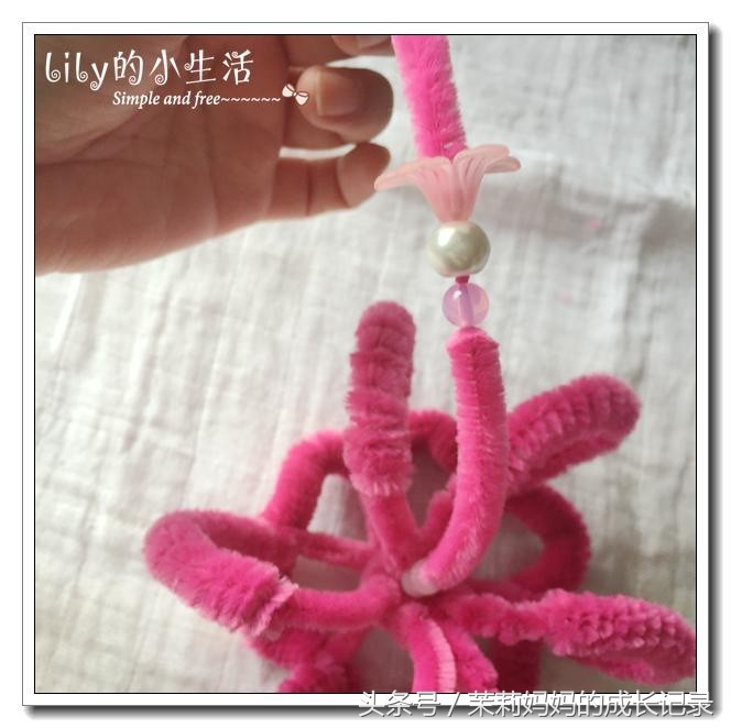 扭扭棒做小皇冠,如何用扭扭棒做一个小的皇冠