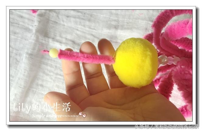 扭扭棒做小皇冠,如何用扭扭棒做一个小的皇冠