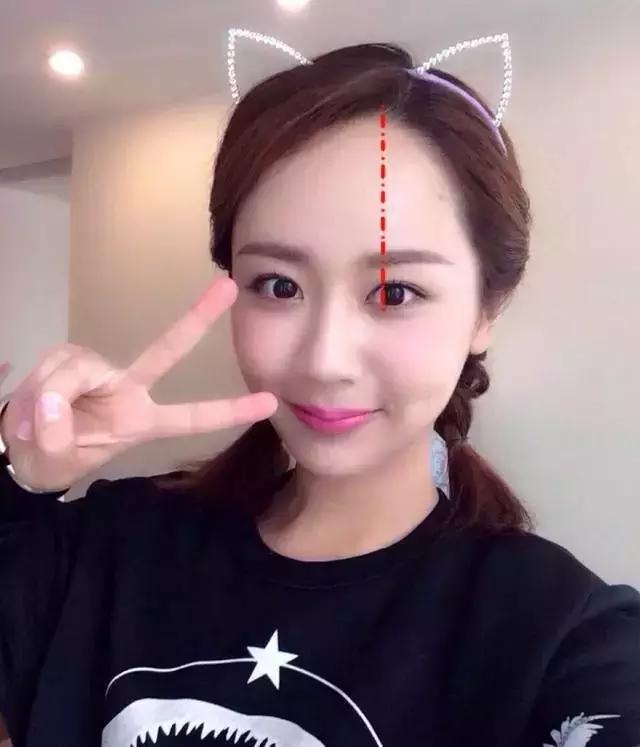 跟着这条“神秘线”分头发，不会秃.....