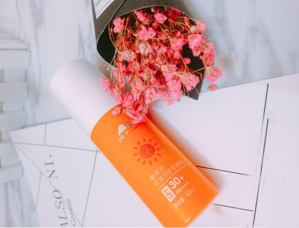 防晒霜推荐哪款性价比高,防晒功能超好的防晒霜推荐