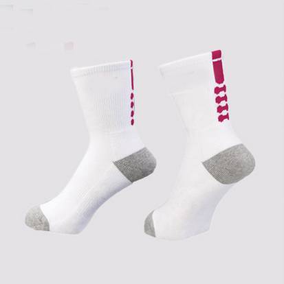 脚板磨出水泡还能继续打球吗,打球磨出水泡怎样处理