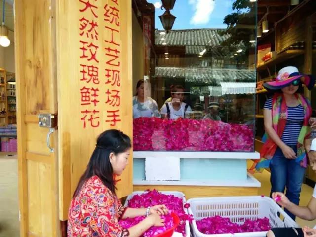 云南的鲜花和鲜花饼,云南鲜花饼云南印象