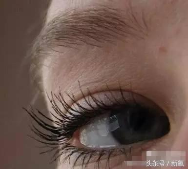 扒开女明星的化妆包｜看完倪妮的化妆品我觉得井柏然养不起她