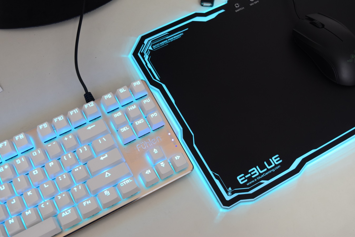 手感舒适度最高的鼠标垫推荐,有必要买rgb鼠标垫吗