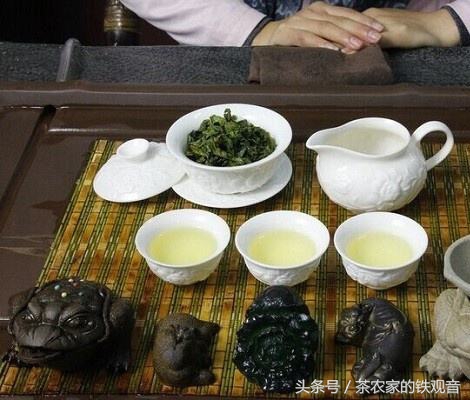品铁观音的正确方法和技巧,晚上饮铁观音茶叶好吗