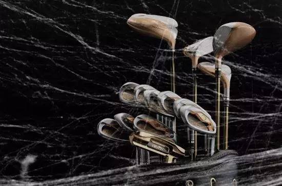 为什么职业球员击球那么准,职业球员中常见的握杆方法