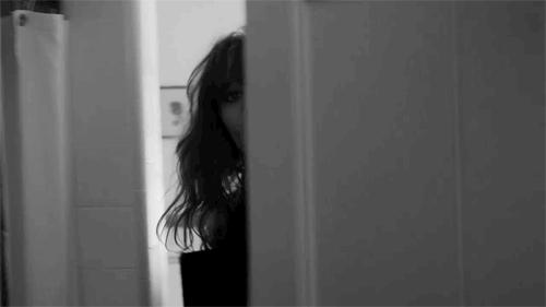 蓝精灵的具体小故事,蓝精灵日记300字