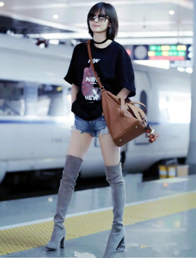 鹿晗脚小,鹿晗最近同款鞋子