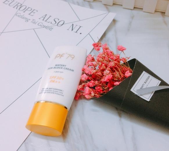 防晒霜推荐哪款性价比高,防晒功能超好的防晒霜推荐