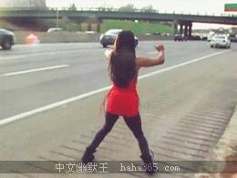 媳妇儿说今晚下面给我吃,做到一半做不下去了