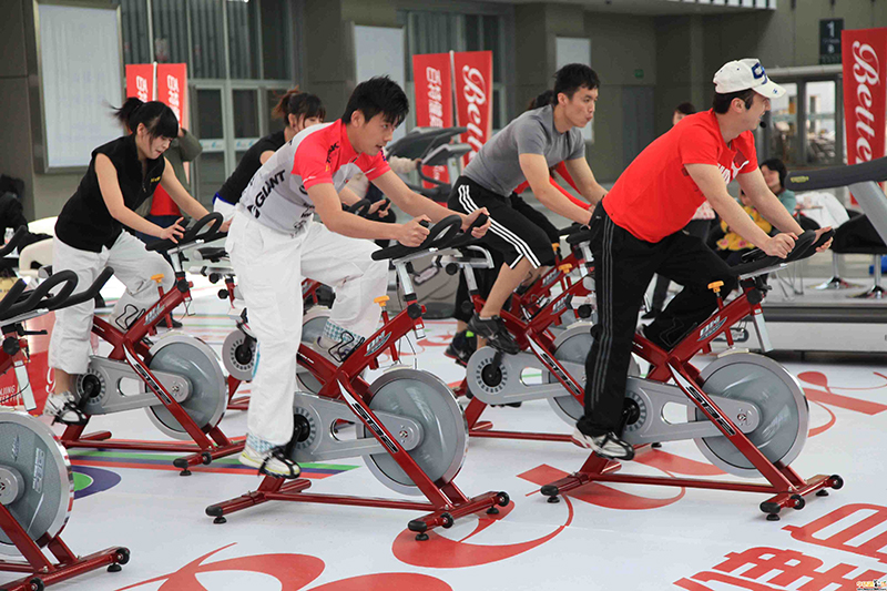 动感单车的骑行须知,动感单车安全注意事项标识