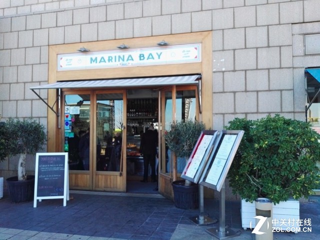 巴塞罗那海鲜大餐,巴塞罗那海滩美食推荐