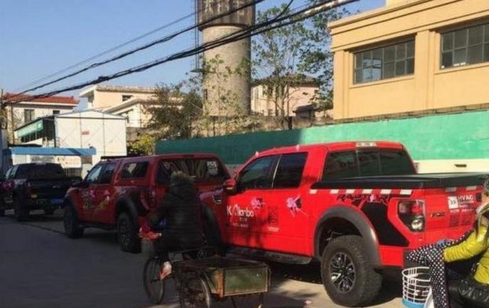 浙江结婚豪车车队,浙江土豪结婚全是劳斯莱斯