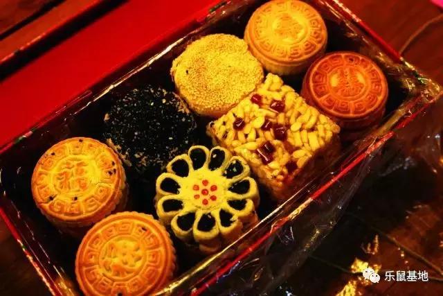 端午节去长辈家送几样礼,端午节去朋友家带什么好