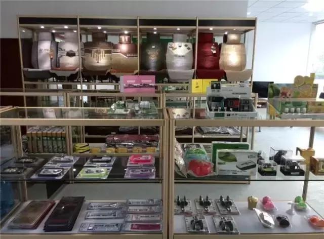 4s店卖一辆车能赚多少钱,红旗4s销售一台车赚多少钱