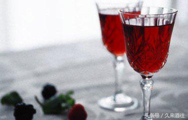 杨梅酒制作与功效的描写,杨梅酒的制作配料