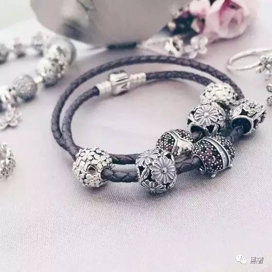 一入潘门深似海｜潘多拉的串珠子是怎么让人买到上瘾的？