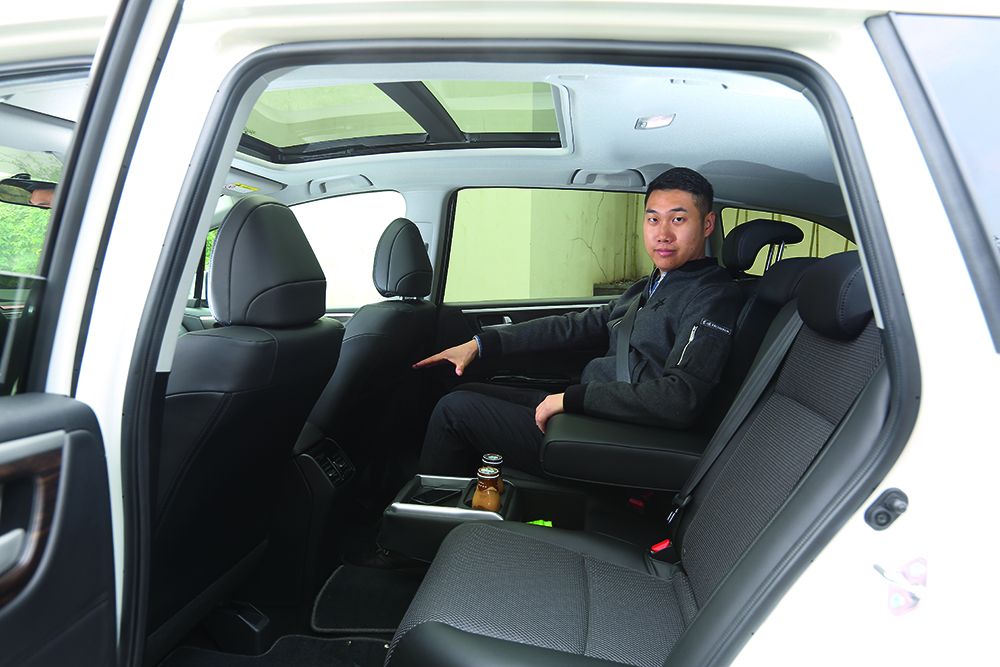 本田杰德试驾视频陈震,老司机试驾本田新杰德