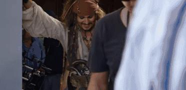 加勒比海盗5死无对证中文版电影,加勒比海盗5:死无对证完整版