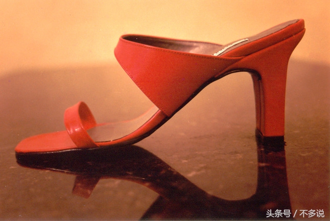 媳妇往娘家拿东西该怎么办,媳妇总是往娘家拿东西