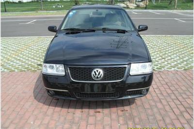 此车被视为史上最低调,明明是轿车,偏偏有人说它是辆SUV