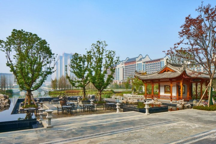 合肥｜万达文华首富在此财聚人和沾财添福他连吃三碗这个？