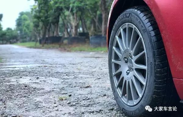 马自达mx5第一代街拍,马自达mx5祖母绿