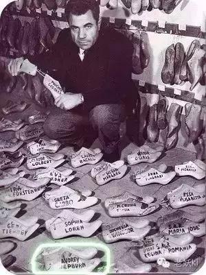 梦露与赫本有什么关系,梦露与赫本谁幸福