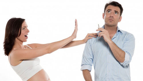 二手烟对孕妇如何处理,二手烟危害孕期能检查出来吗