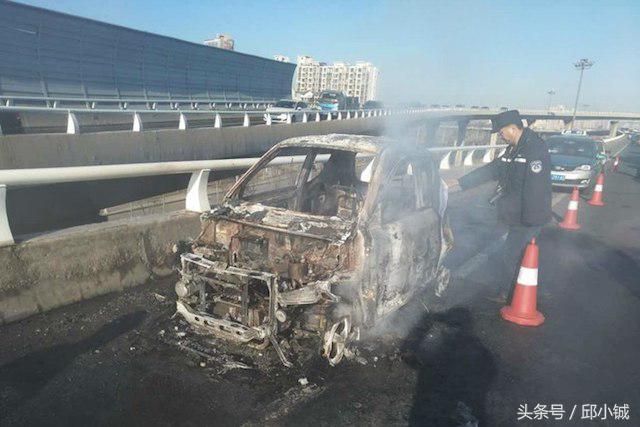 新能源汽车知豆自燃,知豆汽车测评