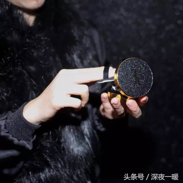 天猫小黑盒499的北面,天猫小黑盒下单立减要商家出钱吗