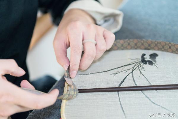 拥有一双好脚是什么样的体验,女生有一双好看的手是什么体验