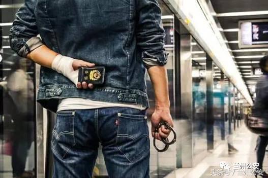 *徽警**荣耀:全国优秀人民警察南锋:便衣警察究竟是一种怎样的存在